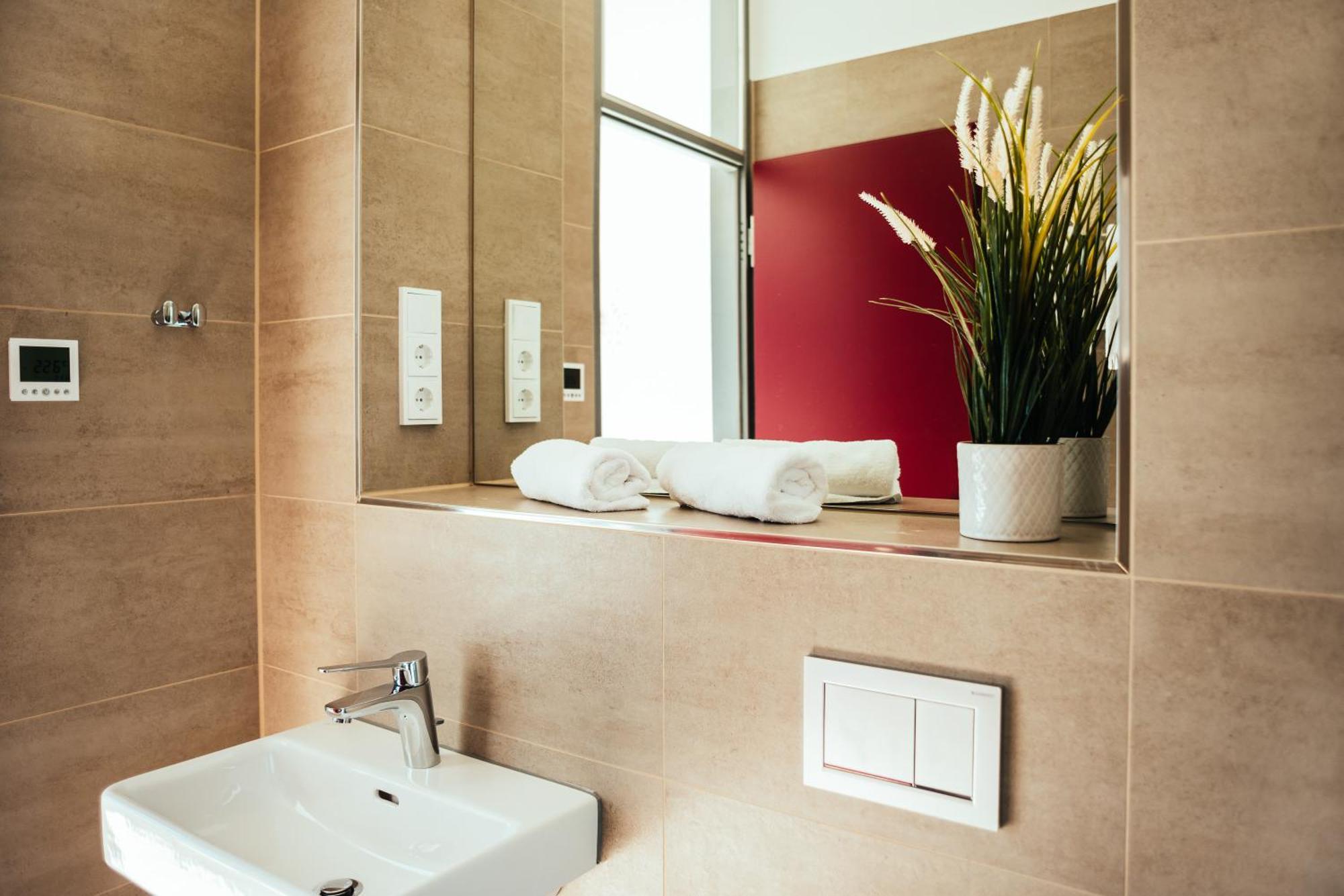 The Rix Studios & Suites Near Sbahn Neukolln Berlin Bilik gambar